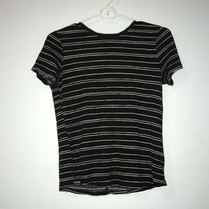STRIPPED T-SHIRT